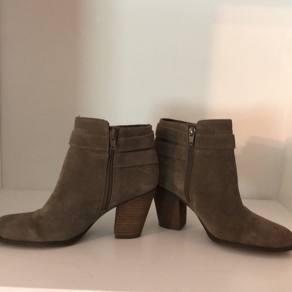 GUESS Floora Suede Ankle Boots - Picture 4 of 10